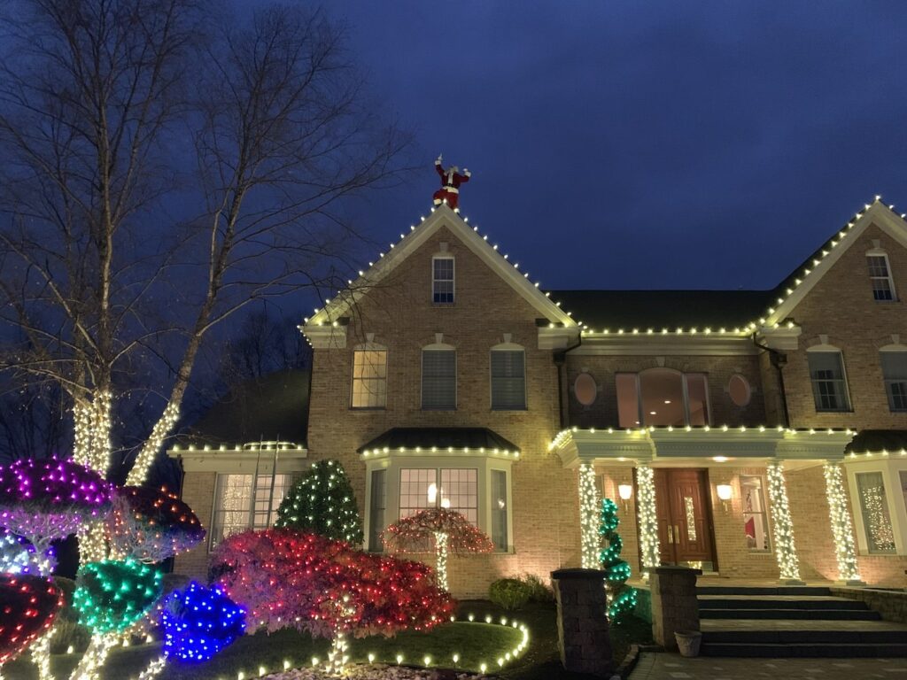 voorhees christmas light installers near me